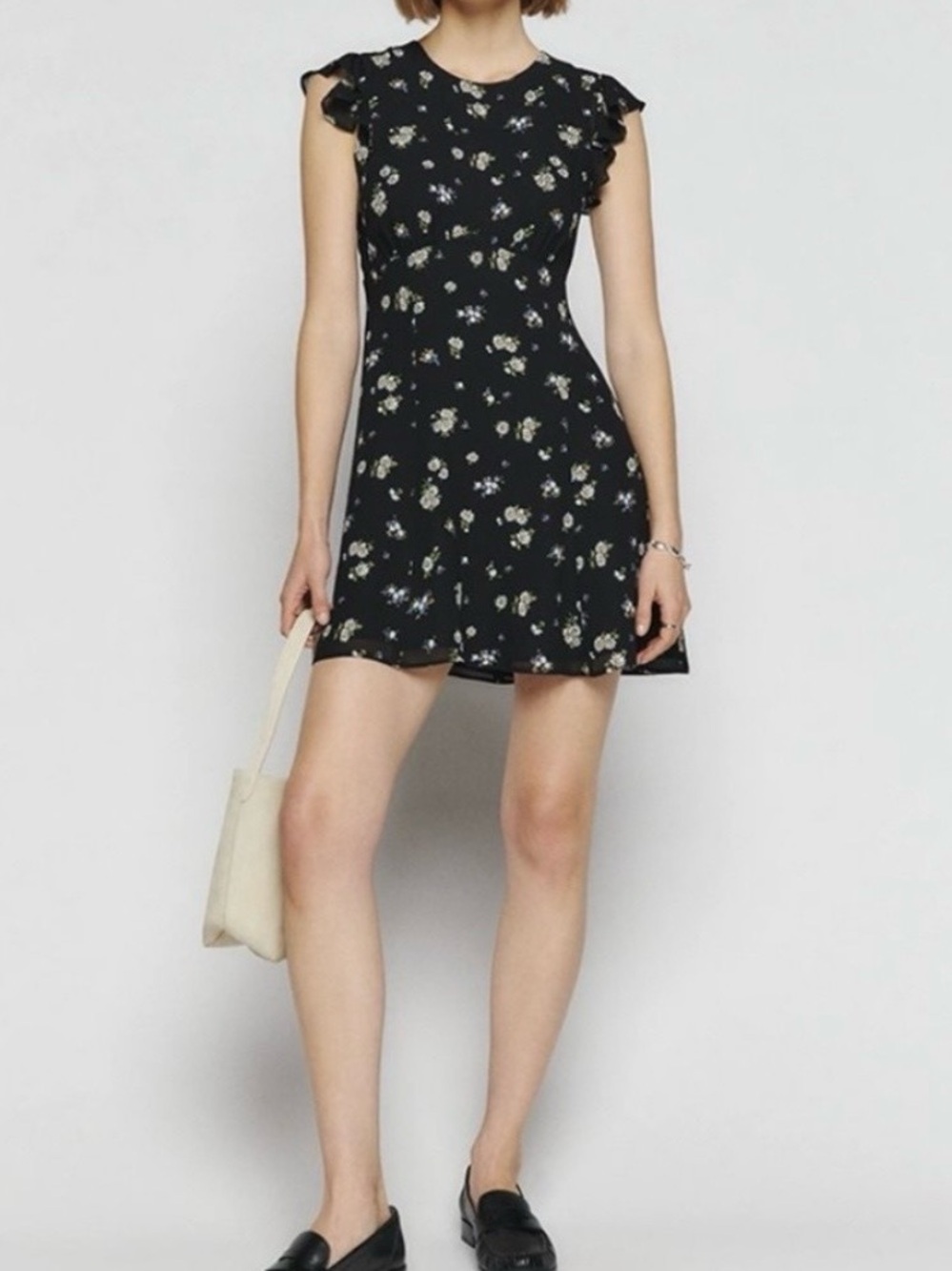 Reformation Idalia Dress Black Daisy Floral Flutter Sleeve Mini Dress Size 8